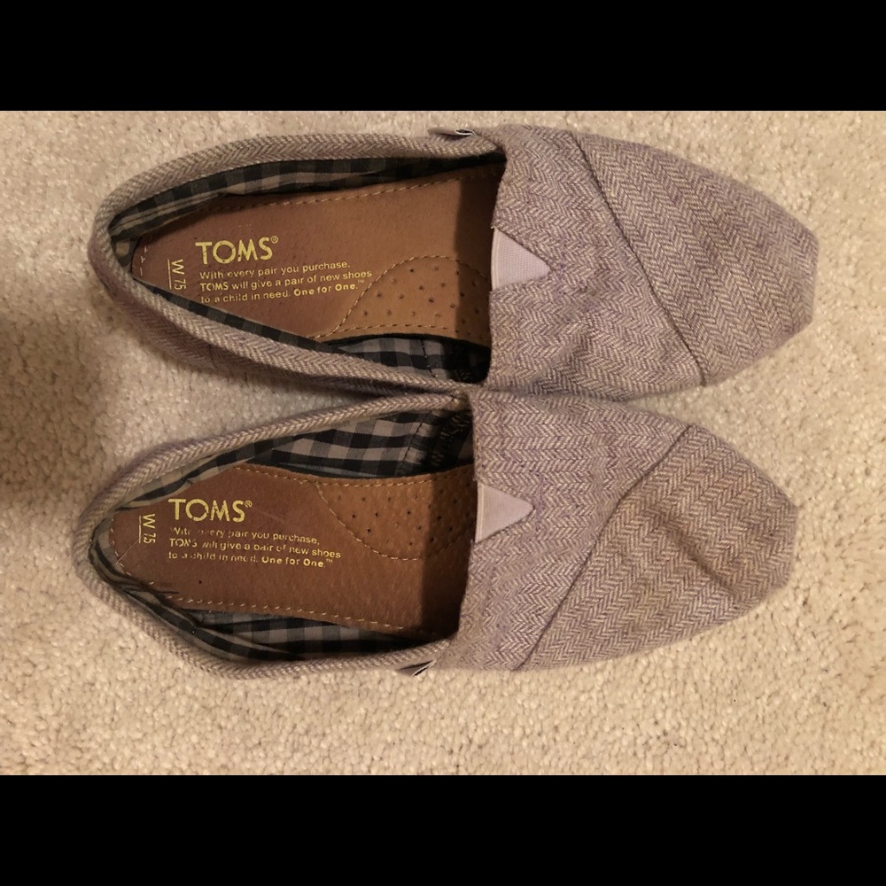 Toms